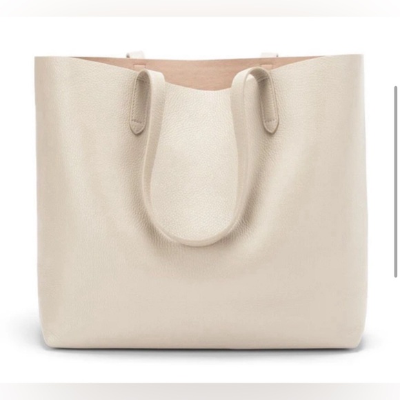 Cuyana Bags Cuyana Leather Cream Ivory Classic Tote Bag Soft